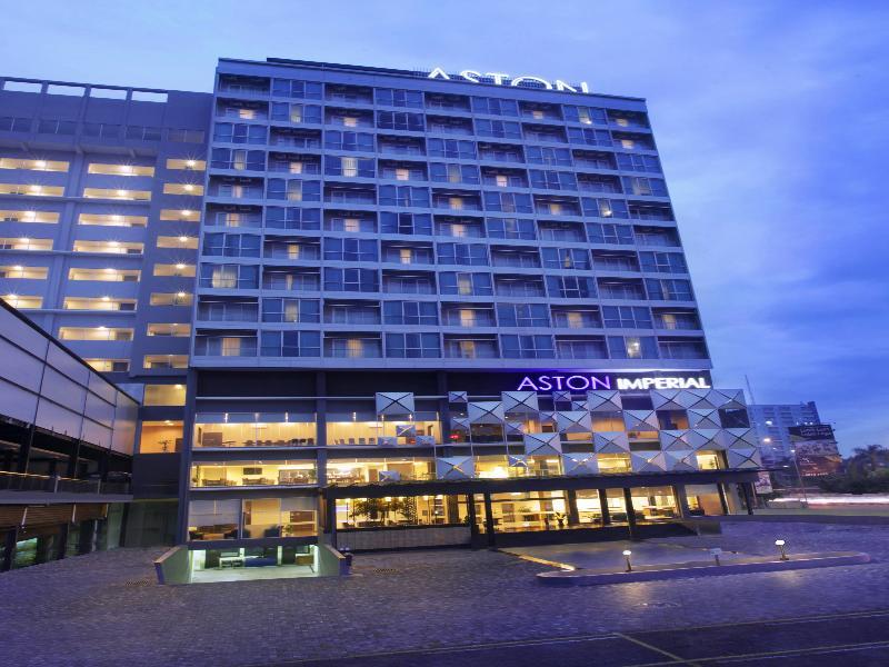 Aston Imperial Bekasi Hotel & Conference Center Exterior foto
